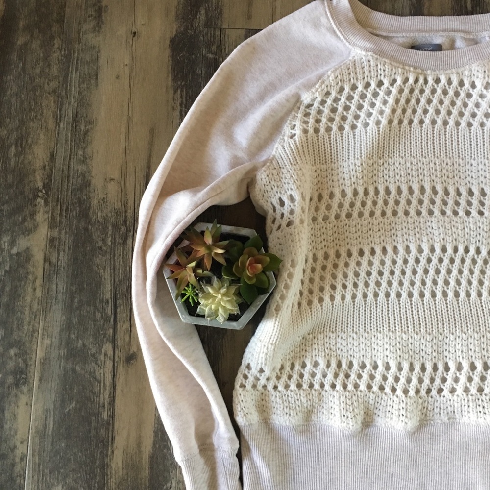 🛍 Aerie Knit Sweater Cream Size Small